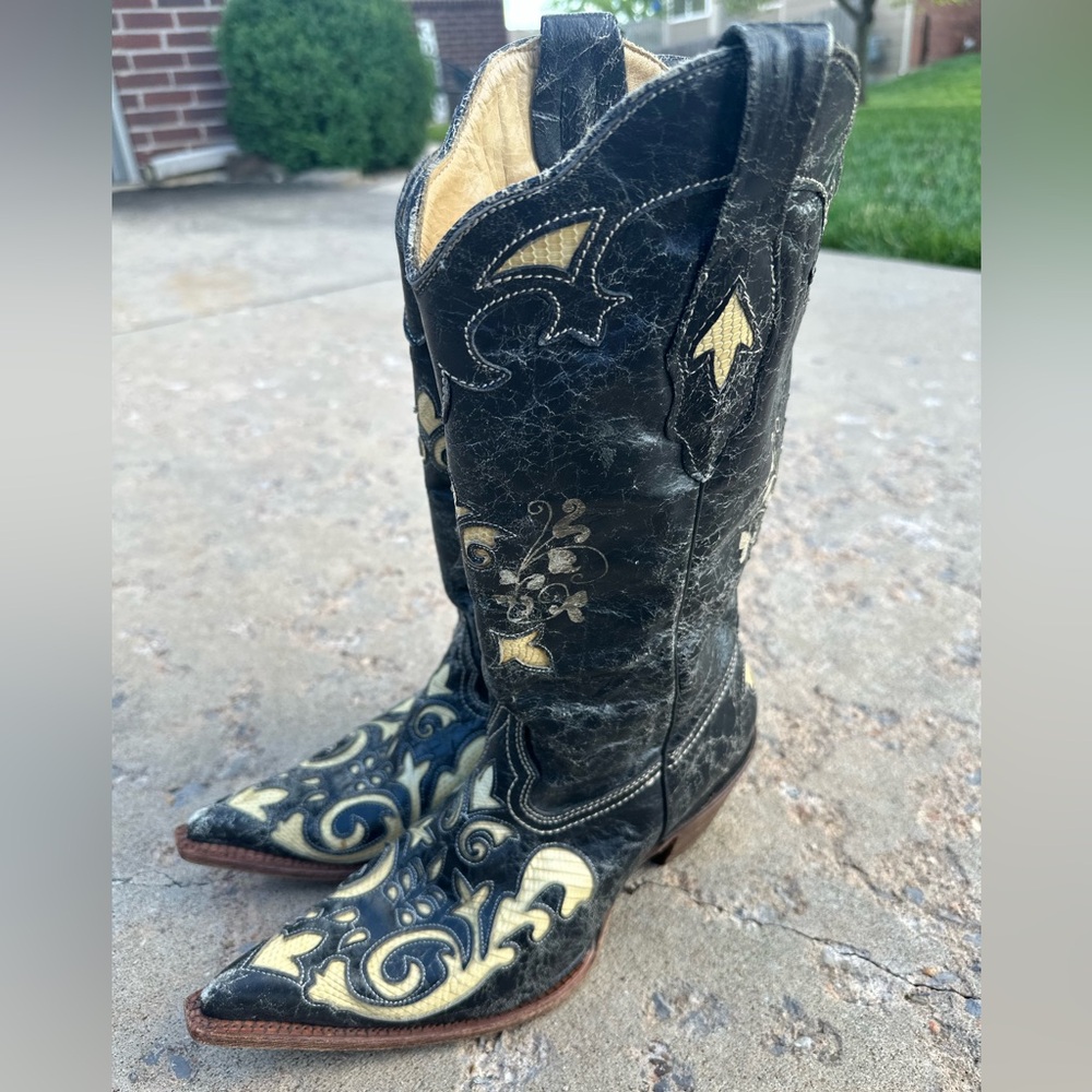 Corral Vintage Cowgirl Boots